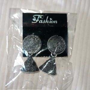 Jhumka Earings Buy 1 Get One Free