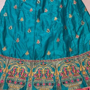 Beautiful Lehnga Choli With Blause