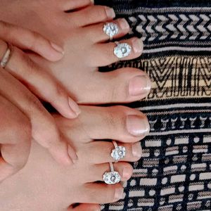 Artificial Silver Toe Ring With Free Gift