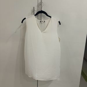 EU XL , US 10 Size Sleek Sleeveless White Top