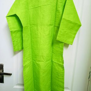 Chikanwork Pure Cotton Straight Kurta Green