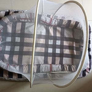 Baby Bed With Pillow And Mosquito Net