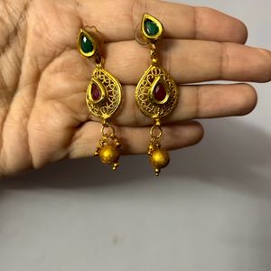 4 Pair Of Earrings