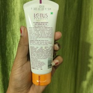 Lotus Safe UV Shield Sunscreen