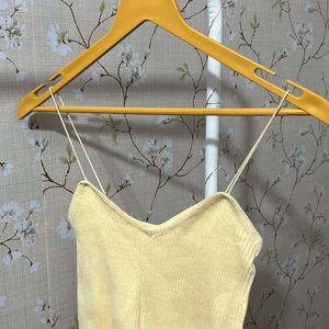 Butter Yellow Top