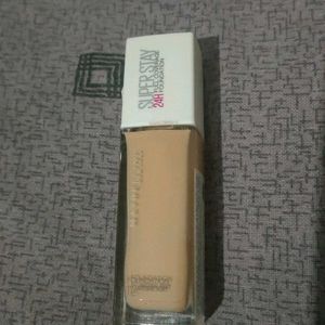 Maybelline Super Stay 112