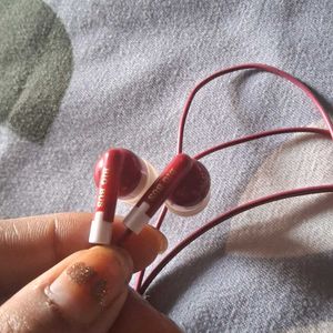 Earbuds +wire Headphone