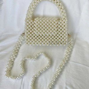 PEARL BEADED BAG WITH CHAIN