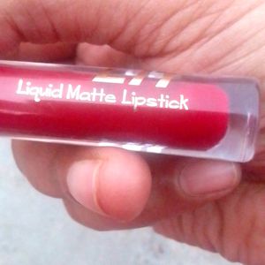 Myglamm Liquid Lipstick 💄