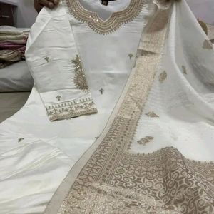 Fixed Price New/Unused Embroidered Kurta Set