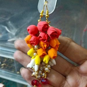 Fashionable Floral Earrings