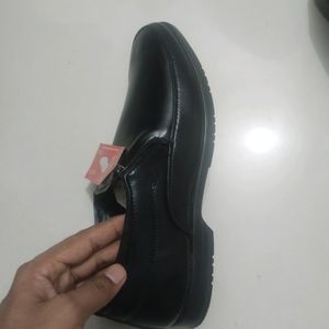 Walkaroo Brand Formal Shoes For Men