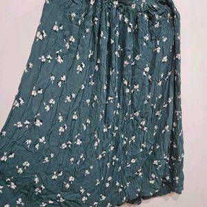 Crushed Floral knee Length Skirt