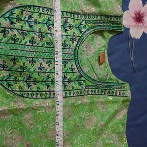 Beautiful Straight Kurti