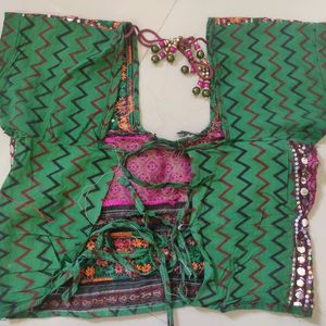 Traditional Lehnga Choli For Dandiya Night