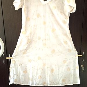 Women Sheer White Tailor Made Kurti Il B 42 I