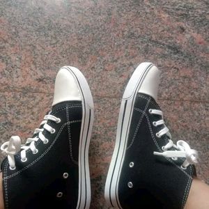 Trendy Womens Casual Sneakers🔥🔥