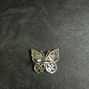 New Crystal Butterfly Ring