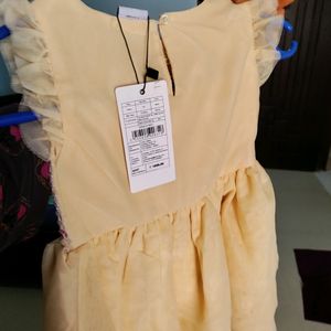 New Frock For 3 To 4 Yrs Girl