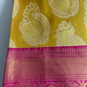 Beautiful Kanchi Pattu Gold Saree