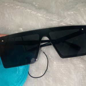 Black Sunglasses Unisex With Cover