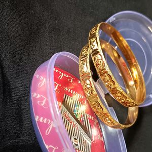 New Golden 2 Piece Bangles...