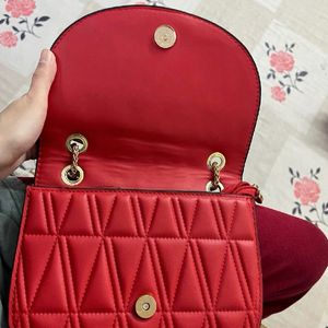 Red Slingbag