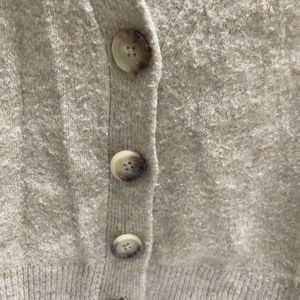 UNIQLO Sweater