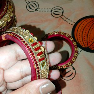 Lakh bangle set