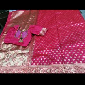 Beautiful Rose Pink Saree With Stitched Blouse