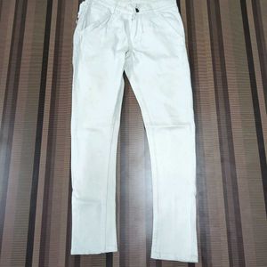 Z-96 Size 28 Slim fit Women Denim Jeans