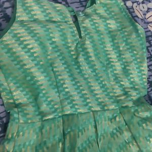 Short Kurti