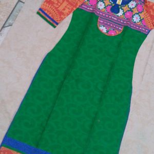 Embroided Kurta