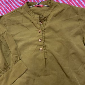 Olive Top Ives Brand