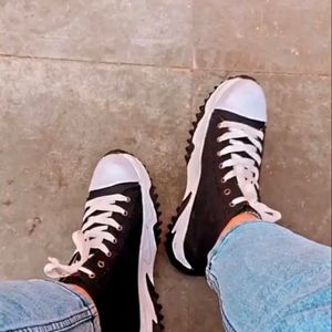 AfroJack Women Black N White Sneakers