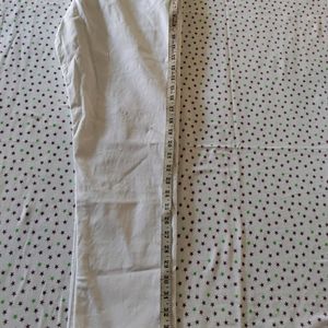 Zara 35 Length White Jeans