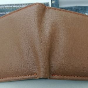 Gucci Stylish Men's Wallet