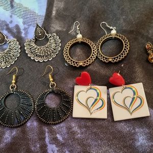 5 Earings Combo Offer