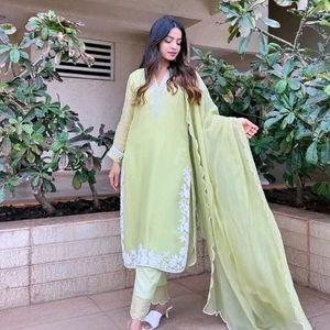 Pakistani Kurta Set💚 All Size