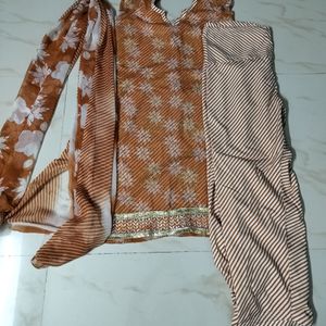 Kurta Suit Set