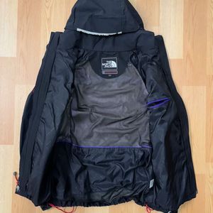 The north face Tnf goretex jacket