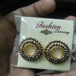 Earrings Round Shape ( Any 2  )