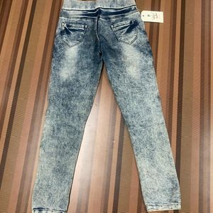 O-37 Size 28 Women Denim Jeans