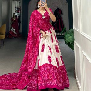 Bandhej Print Lehenga Choli For Girls