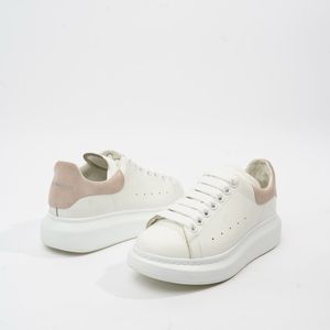 ALEXANDER MCQUEENWHITE LEATHER SNEAKERS WITH LOGO