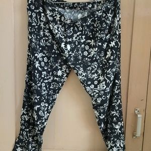 Floral White And Blue Printed Cotton Pants