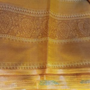 Gold Printed Saree