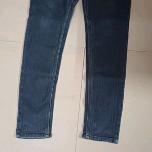 Imported Blue Jeans Women/ Unisex Superb Quality