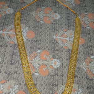 New Beautiful Golden Necklace Unused