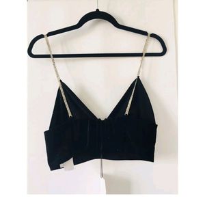 Sell 😱📢🔈Zara 2 Crop Top Like A New